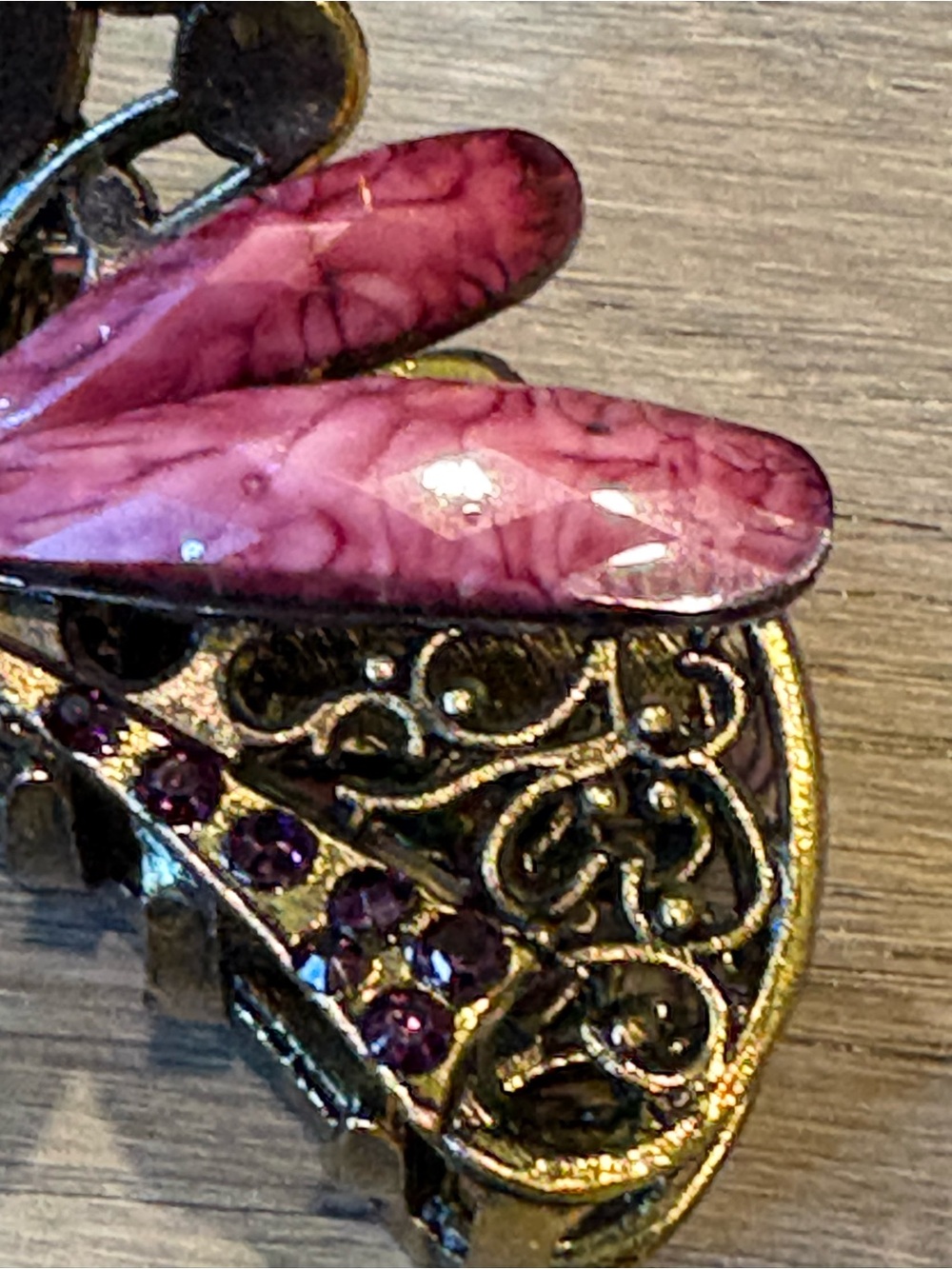 Pink Dragonfly Hair Clip for Women - Decorative Metal Accessory - Picture 8 of 12